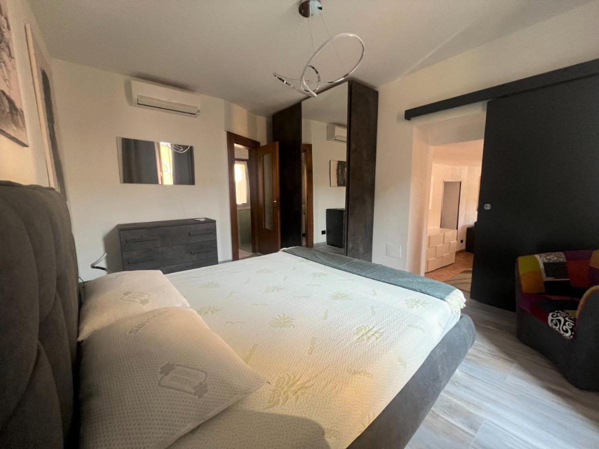 Apartment In Central Square With Lake View Lenno Ngoại thất bức ảnh